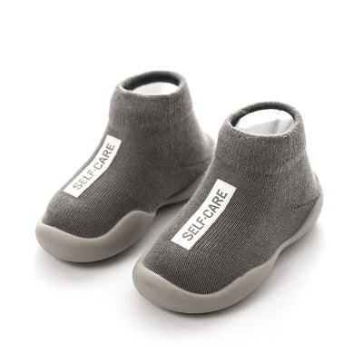 Stylische Baby Sockenschuhe